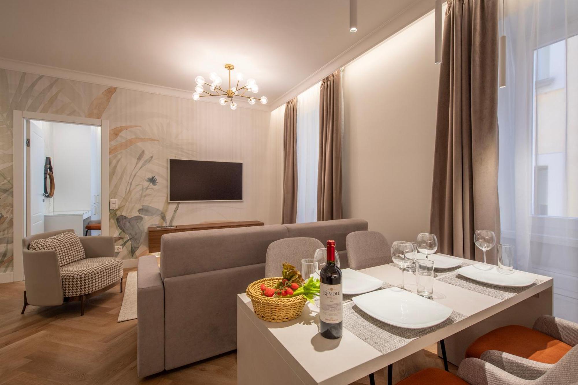 Novos - Happy Apartment *